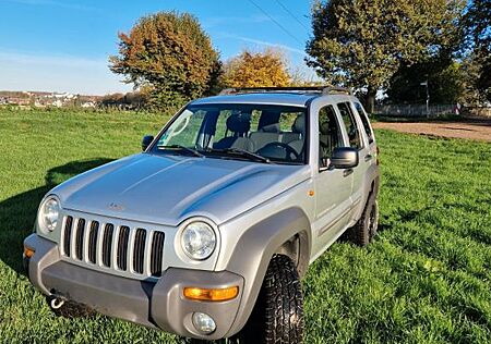 Jeep Cherokee Sport 2.4 Sport