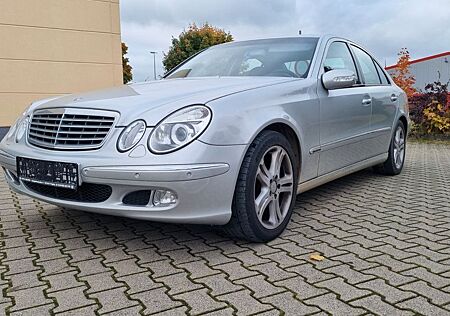 Mercedes-Benz E 240 E -Klasse Lim Klima Tüv