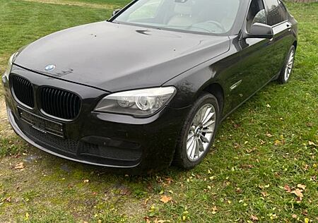 BMW 740d 2012 MPaket 306ps