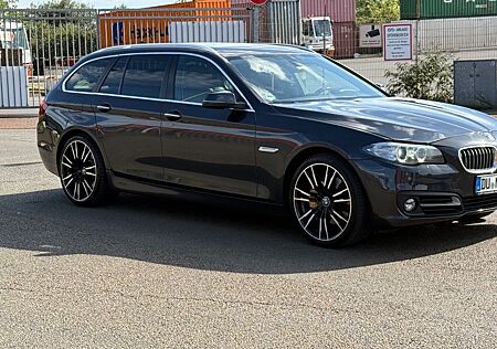 BMW 530d Touring A Luxury Line Luxury Line