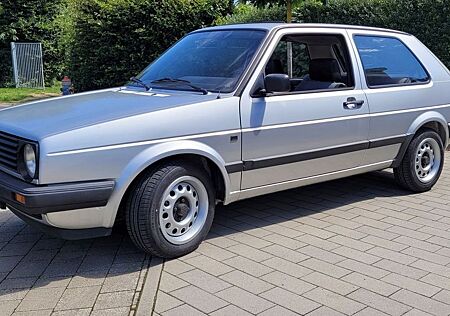 VW Golf Volkswagen II, Bj. 1988, orig. 16.700 Km, 1 Hd., SSD