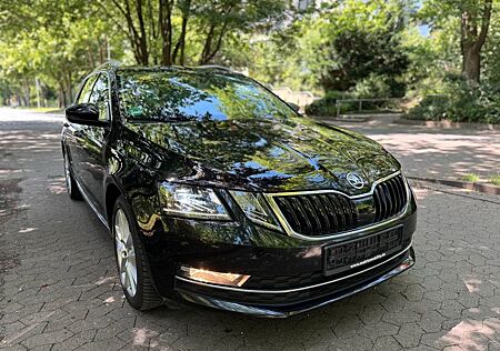 Skoda Octavia 1.6 TDI SCR DSG Combi ACC LED