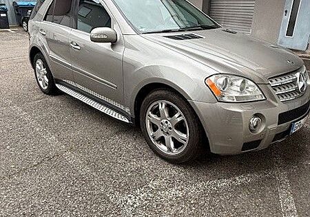 Mercedes-Benz ML 500 /550 4MATIC -V8 Power & Luxus kombiniert