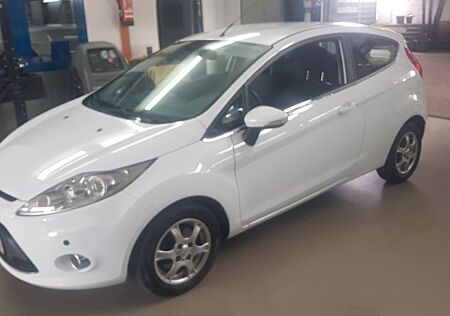 Ford Fiesta Titanium