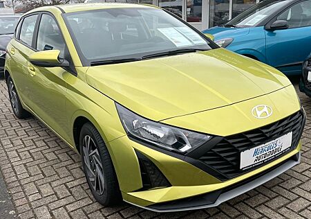 Hyundai i20 1.2l Navi/Kamera/Sitzheizung/Lenkradheizung