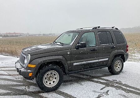 Jeep Cherokee Limited 2.8 CRD Autom. Limited