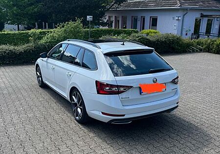 Skoda Superb 2.0 TSI 162kW DSG SportLine Combi Spo...