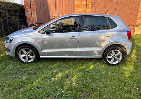 VW Polo Volkswagen 1.6 TDI DSG Black Edition/Silver Editio...
