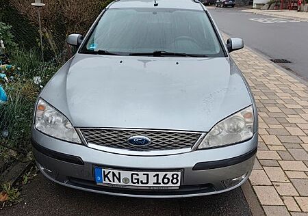 Ford Mondeo 2,5 V6 Titanium Titanium