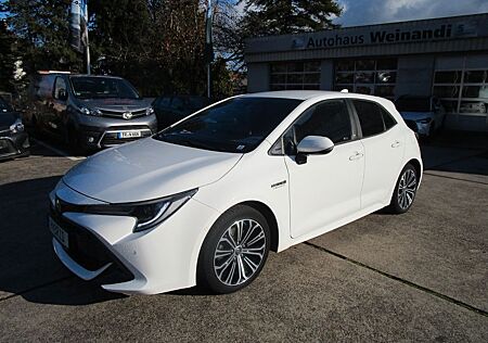 Toyota Corolla Hybrid 2,0 L Team D. Technik-Paket, AHK