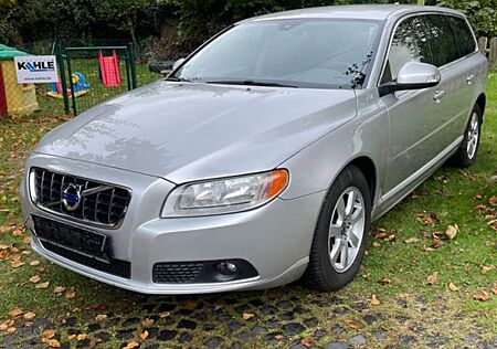 Volvo V70 Scheckheftgepflegt, Top Zustand