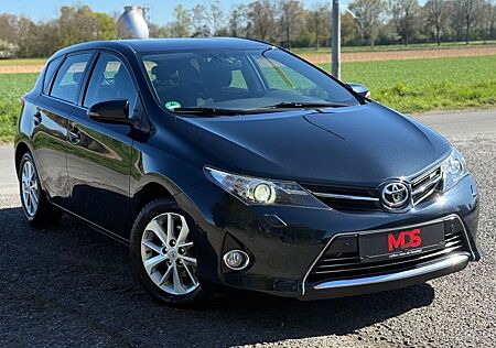 Toyota Auris Executive 1.6 *Kamera*Navi*Sitz-HZ*PDC*