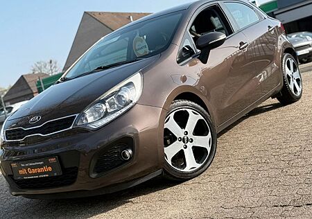 Kia Rio 1.4 Spirit Automatik Navi Kamera PDC ALU SHZ