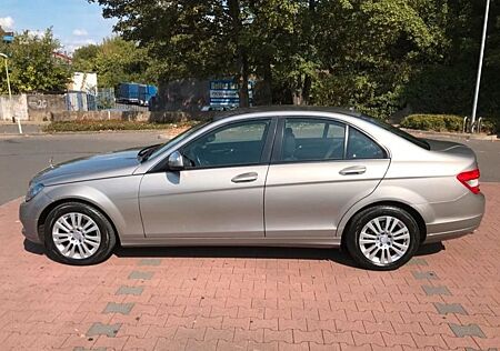Mercedes-Benz C 200 CDI -