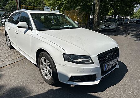 Audi A4 Avant Attraction
