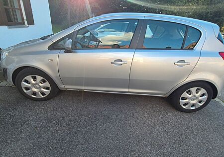 Opel Corsa 1.2 ecoFLEX Selection Easytronic Selection