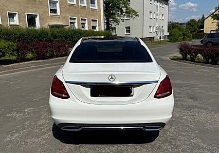 Mercedes-Benz 220 220d adblue