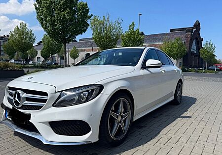 Mercedes-Benz C 220 d 4MATIC AMG Line Autom. AMG Line