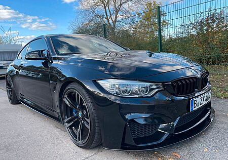 BMW M4 Coupé DKG M Perf. AGA *Carbon*HeadUp*Deutsch*