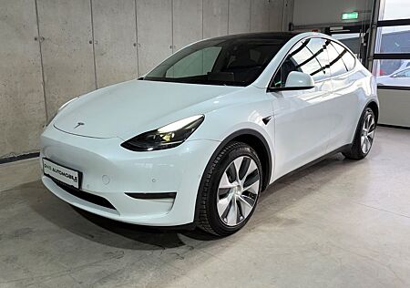 Tesla Model Y Long Range Dual AWD