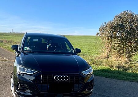 Audi Q3 35 TFSI S tronic -