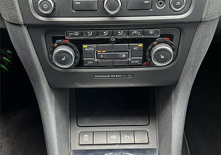 VW Golf Volkswagen 1.2 TSI DSG Style Variant Style