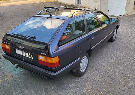 Audi 100 Avant 5Zyl. TOP Gelegenh. Sammlerobjekt