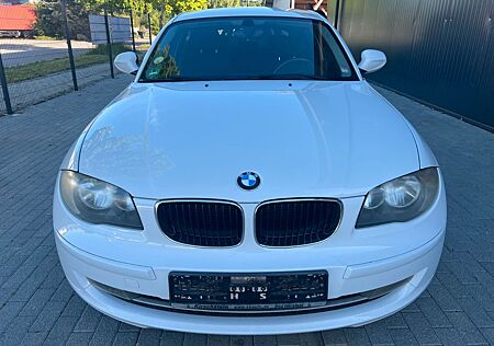 BMW 116d Edition Lifestyle Edition Lifestyle