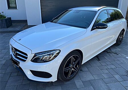 Mercedes-Benz C 200 T AMG Night Paket LED Burmester Leder AHK
