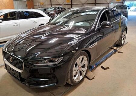 Jaguar XE P250 S S