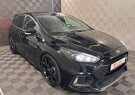 Ford Focus RS *SONY PREMIUM*4AWD-RECARO-R.KAM-LED-LM
