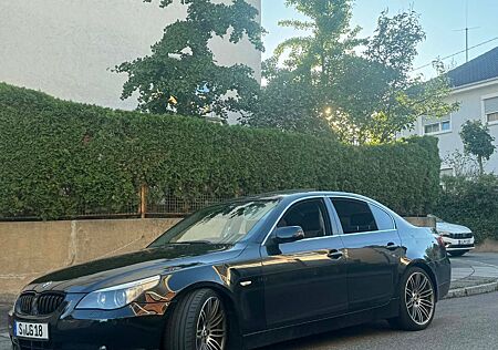 BMW 520i