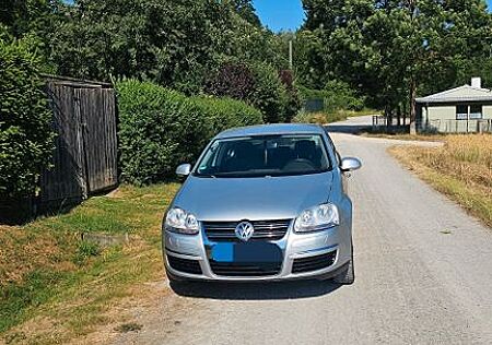 VW Jetta Volkswagen 1.6 United United