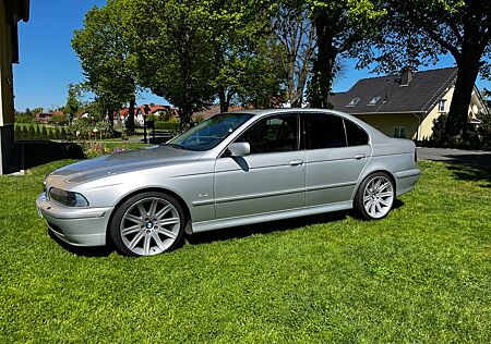 BMW 535 top gepflegt, umfangreich ausgestattet
