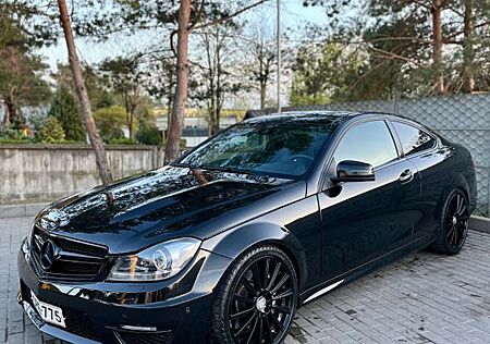 Mercedes-Benz C 350 gebraucht kaufen Mercedes-Benz C 350 Coupé Autom. -