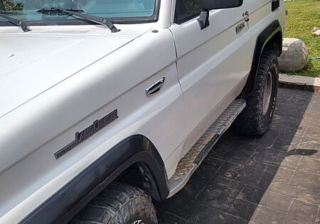 Toyota Land Cruiser LJ70 2.5TD