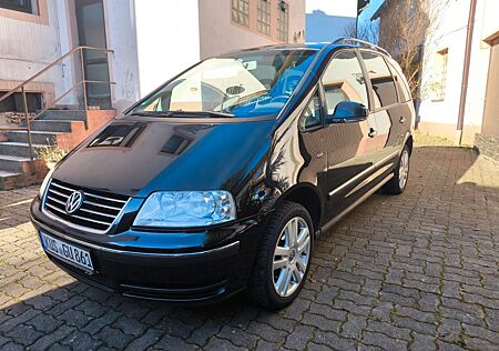 VW Sharan Volkswagen 1.9TDI 85kW Freestyle Freestyle