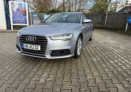Audi A6 3.0 TDI 160kW Vollleder Navi CarPlay