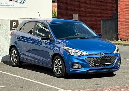 Hyundai i20 YES! Sitz u. Lenkradhzg/ Apple CP- Android A