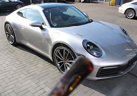 Porsche 992 Carrera 4S Coupé Carrera S