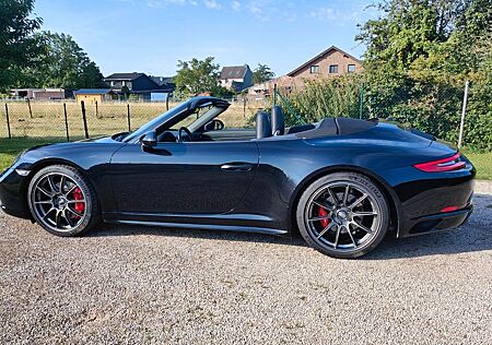 Porsche 991 .2 4s , 590 PS,