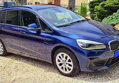 BMW 2er 220 Gran Tourer 220d Steptronic Advantage Ad...