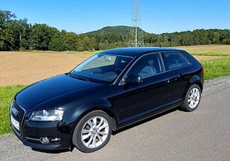 Audi A3 1.6 TDI (DPF) 77kW Ambition Ambition