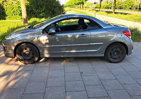 Peugeot 207 CC Filou 120 Filou