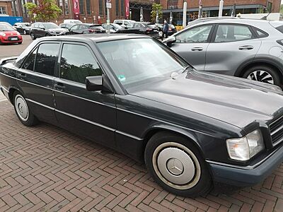 Mercedes-Benz 190