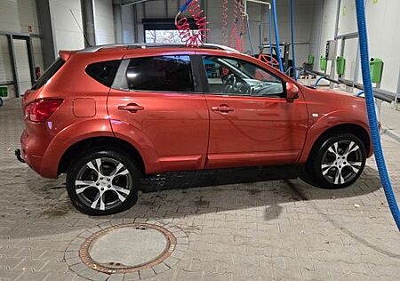 Nissan Qashqai+2 Qashqai+2 2.0 ALL-MODE 4x4 Tekna Sonderumbau