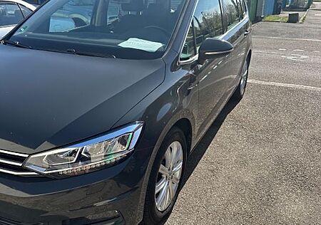 VW Touran Volkswagen 2.0 TDI SCR IQ.DRIVE IQ.DRIVE
