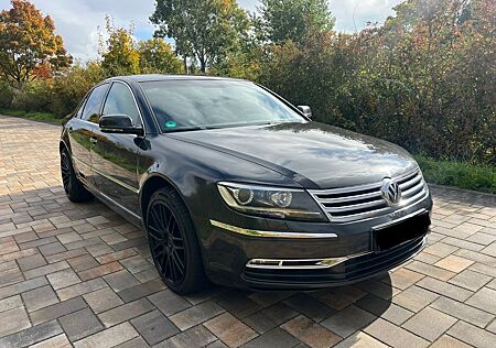 VW Phaeton Volkswagen 3.0 V6 TDI 4MOTION Tiptronic 5-Sitzer20Z