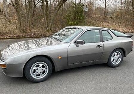 Porsche 944 TARGA mit H-Kennzeichen, TOP-Zustand