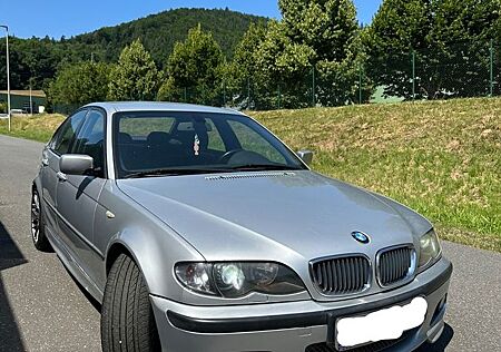 BMW 320d E46 M Sportpaket 2 Ab Werk Originale KM !!!